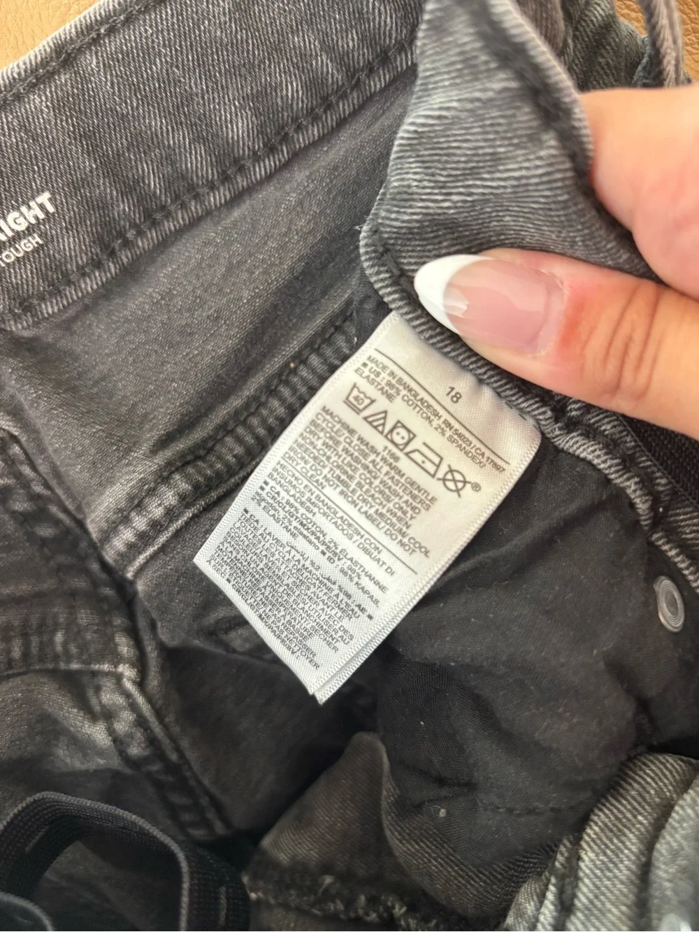 Old Navy Black Cropped High-Rise Jeans